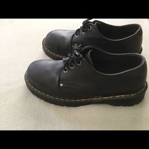 Vintage Made in England Dr. Martens steel toe 12